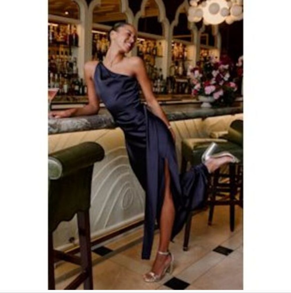 Lulu's Midnight One-Shoulder Satin Gown